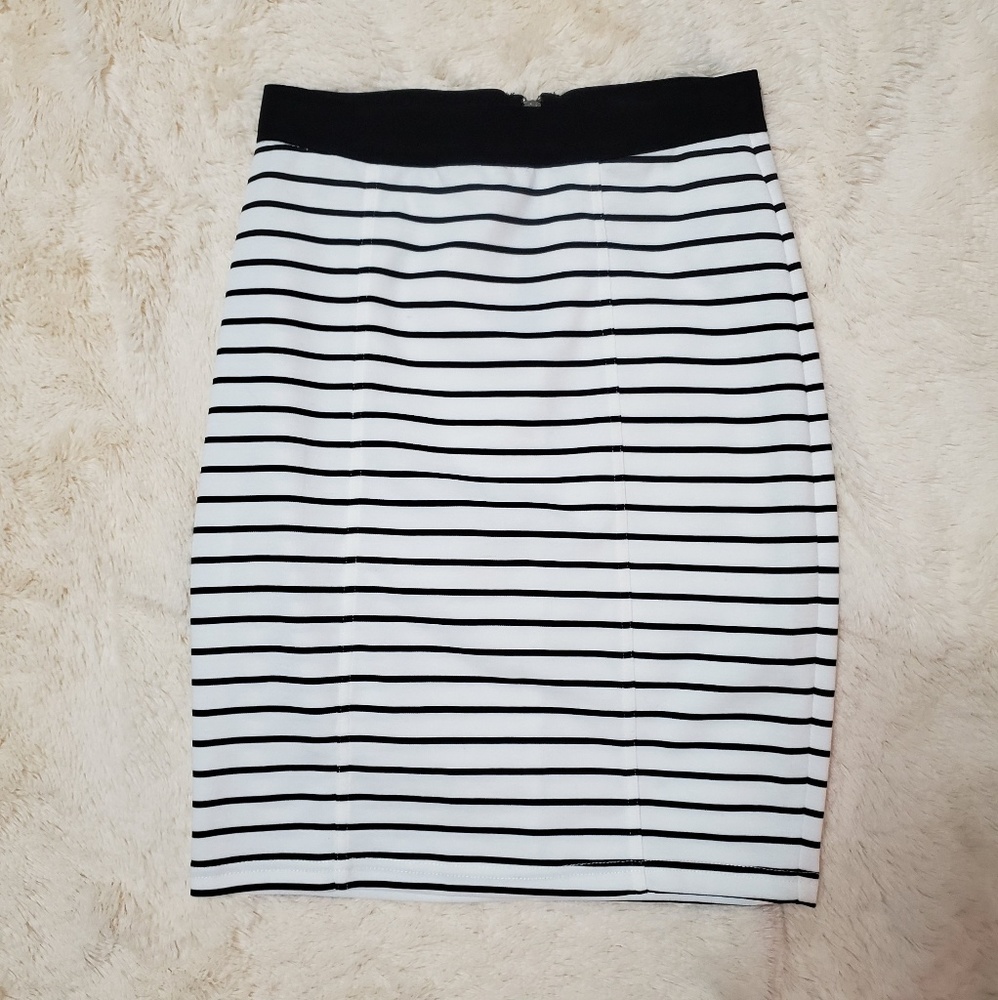 Striped Pencil Skirt